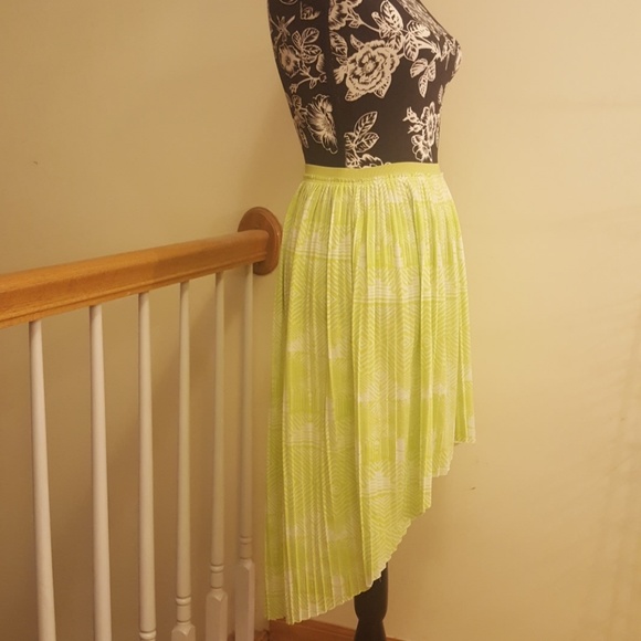 American Eagle💙Outfitters Lime Green High Lowi - Picture 3 of 6